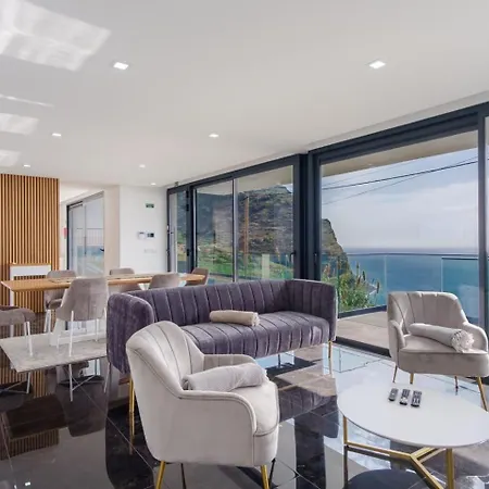 Guestready - Madeiran Oasis With Ocean View Campanário