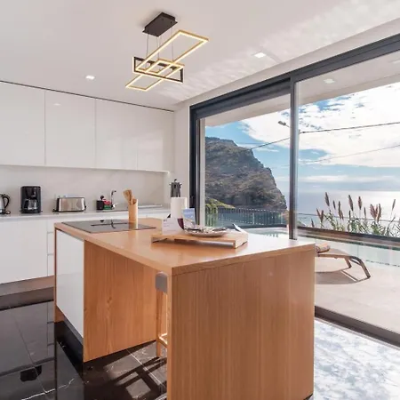 别墅 Guestready - Madeiran Oasis With Ocean View Campanário