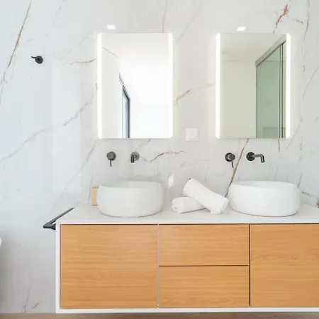 Вилла Guestready - Madeiran Oasis With Ocean View *