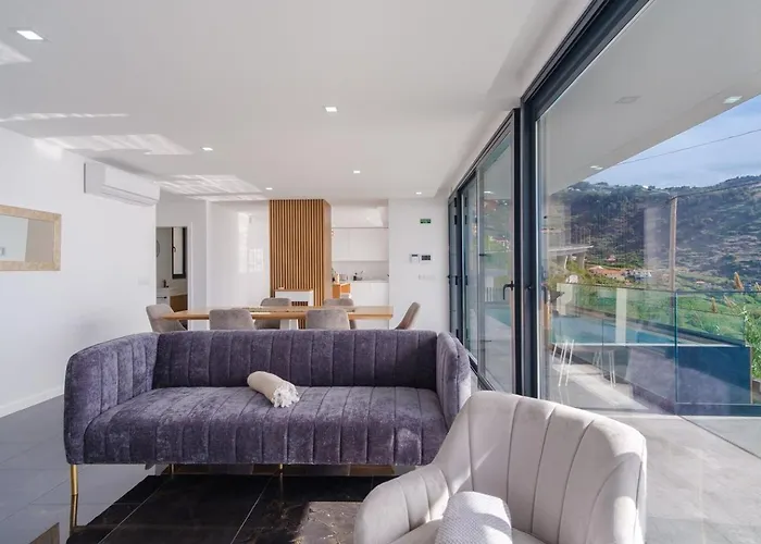 Βίλα Guestready - Madeiran Oasis With Ocean View Campanário